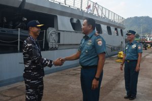 KRI Bung Karno 369 Sandar di Lampung, Danlanal Krido Satriyo Kenang Momen Jadi Komandan Pertama  Bandar