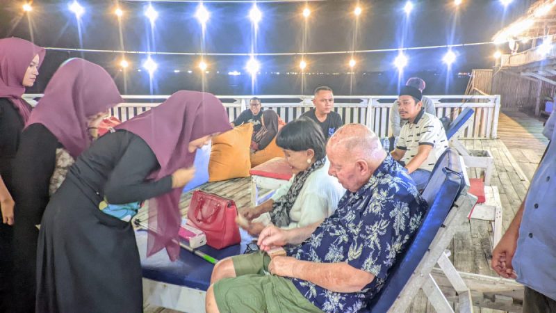 Ulang Tahun Oma Yetti Owner Virgo Beach, Penuh Keberkahan dengan Santunan Anak Yatim